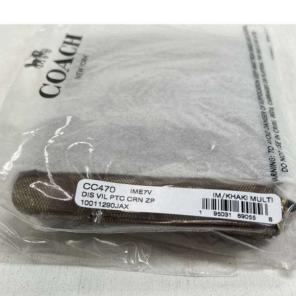 Coach Bags Coach Disney X Corner Wristlet Patches Bad Girls Club Villain Ursula Queen New